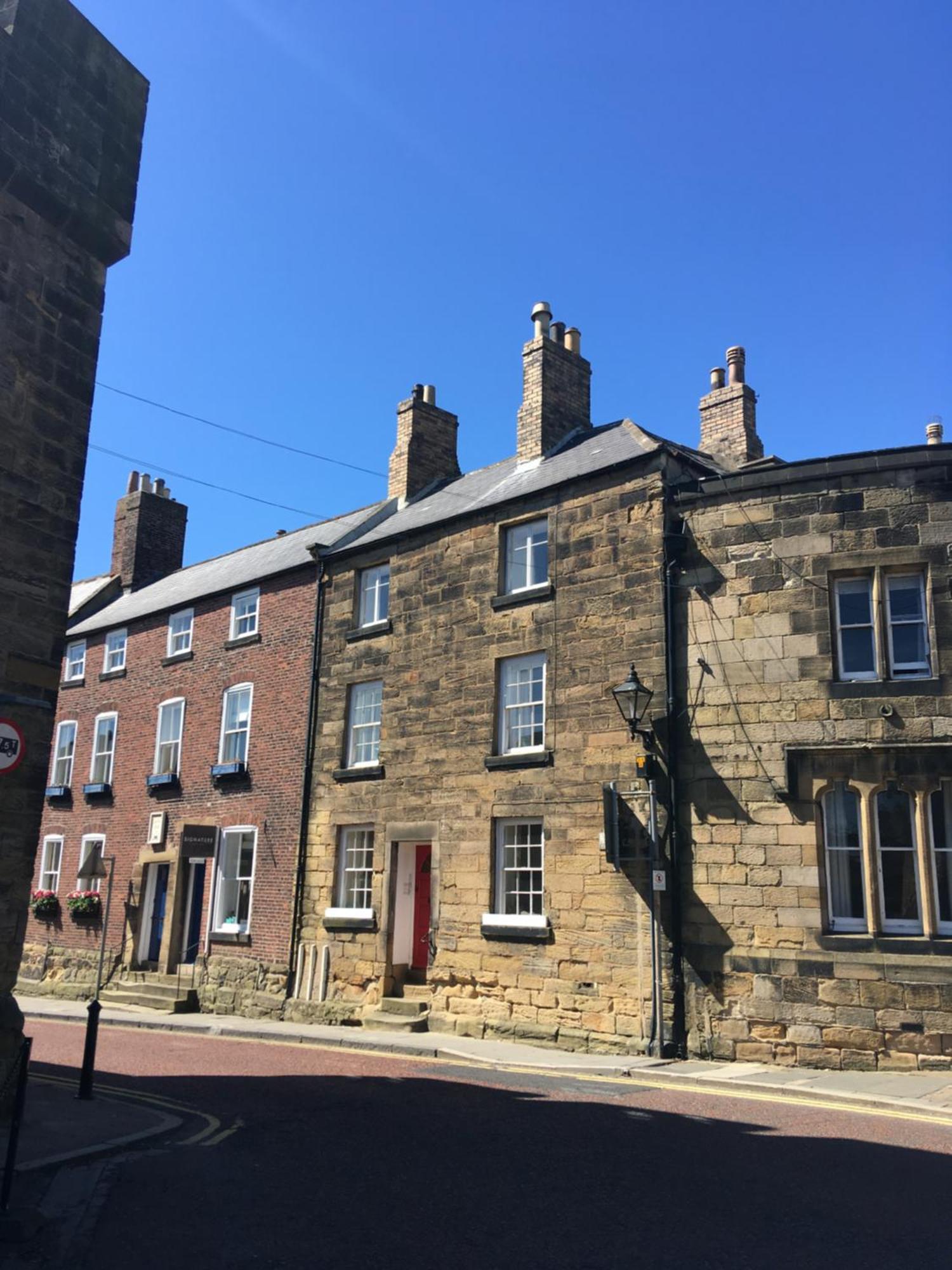Castle Retreat - Luxury Apartment Opposite Alnwick Castle Kültér fotó